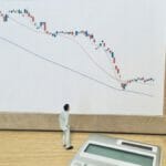 2024年【投資信託VS不動産投資】メリット・デメリットは？人気の投資方法を比較！