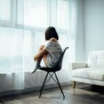 一生おひとり様だった場合、貯金はいくら必要?