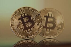 ビットコイン:デジタル通貨の革命と投資の可能性