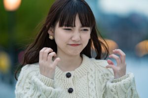 感情労働とは?看護師のストレスを軽減する3つの考え方についても解説