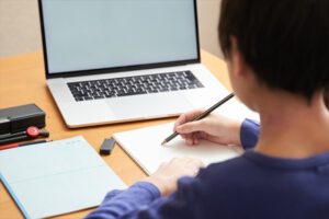 教育格差解消への期待|オンライン教育事業の台頭