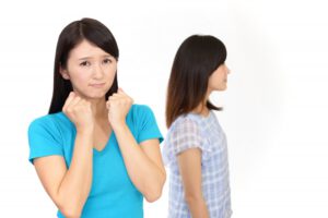 ライバル視する心理にはどのような思いが関係している?