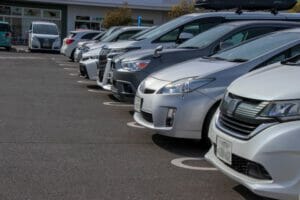 不動産投資として駐車場経営をするメリットとデメリット