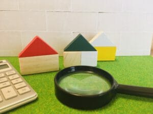 【不動産投資VS仮想通貨】税金や手数料って?人気の投資方法を比較!