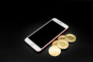 今話題の仮想通貨が報酬でゲットできる?スマホ一台でできるモバイルマイニングとは?