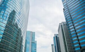 本当に年収アップには転職しか道はない?