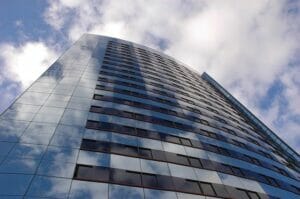 2022年3月決算、役員報酬ランキング1〜3位を独占したZホールディングスとは