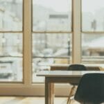 ホワイト企業の証?離職率の低い業種と特徴とは?