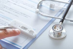 コロナインフル検査キットの市販化へ!医者にかかるのと自分で検査するのはどちらがいいの?