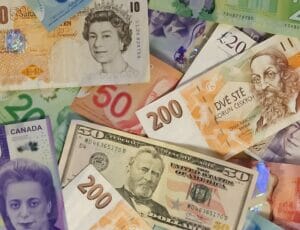 【初心者向け】外貨預金の始め方を簡単解説