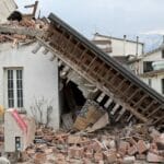地震に備えよう:身を守るための非常用品と対策